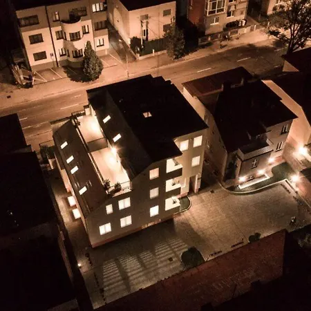 Apartament Advokat V Centre S Parkovanim Luxusny *